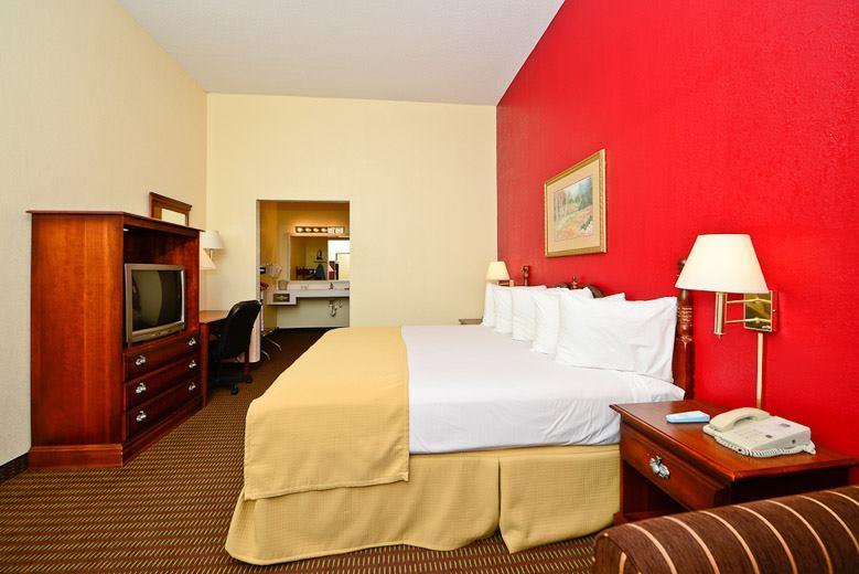 Manchester Heritage Inn & Suites Kültér fotó