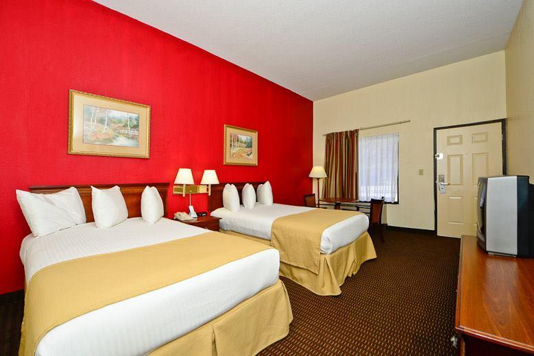 Manchester Heritage Inn & Suites Kültér fotó